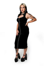 Load image into Gallery viewer, Moonspell Midi Dress