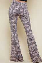 Load image into Gallery viewer, Black Delicate Paisley Print Bell Bottom Pants
