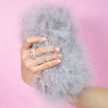 Load image into Gallery viewer, Gray Furry Feather Clutch