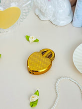 Load image into Gallery viewer, Gold Heart Lock Lighter