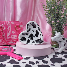 Load image into Gallery viewer, Moo Cow Heart Ash Tray