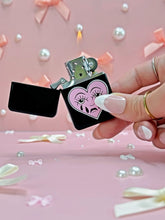 Load image into Gallery viewer, Crying Heart Lighter