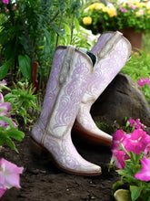 Load image into Gallery viewer, Pink Luminescent Embroidery Straw Square Toe Cowboy Boots