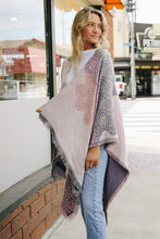 Load image into Gallery viewer, Floral Medallion Lilac Reversible Kimono