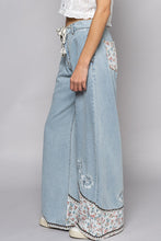 Load image into Gallery viewer, Floral Patchwork Denim Embroidery Detail Pants