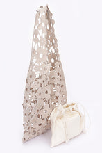 Load image into Gallery viewer, Khaki Flower Knitted Shopping Bag with Pouch