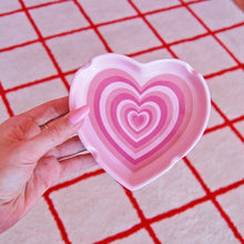 Load image into Gallery viewer, Hearts Forever Ash Tray