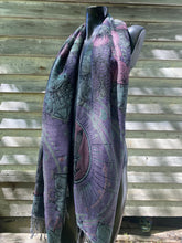 Load image into Gallery viewer, Crystal Cactus Pashmina