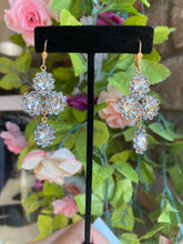 Load image into Gallery viewer, Tiana Crystal Bouquet Earrings
