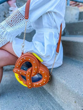 Load image into Gallery viewer, Buttery Pretzel Purse