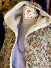 Load image into Gallery viewer, Cottagecore Taupe Floral Hooded Jacket