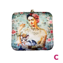 Load image into Gallery viewer, Frida Clutch Purses