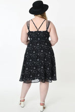 Load image into Gallery viewer, Moon Print Crossover Dress