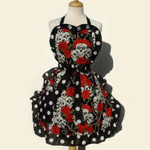 Load image into Gallery viewer, Skulls and Roses Black Apron