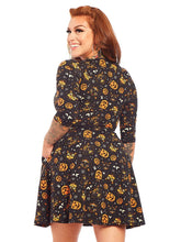 Load image into Gallery viewer, Classic Halloween Print 3/4 Sleeve Skater Dress