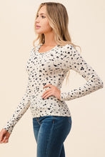 Load image into Gallery viewer, Blush Ditsy Flower Thermal Long Sleeve Top
