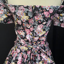 Load image into Gallery viewer, Vintage Cottage Core Dress
