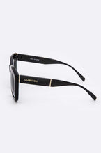 Load image into Gallery viewer, Sweet Classic Square Sunglasses- More Styles Available!
