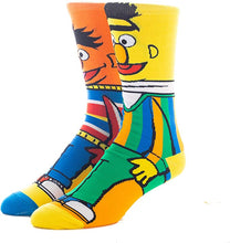 Load image into Gallery viewer, Bert & Ernie Mismatch Character Socks