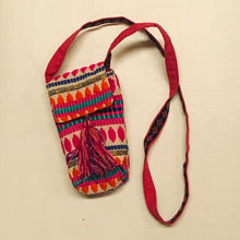 Load image into Gallery viewer, Stripe and Tassel Cell Phone Pouch
