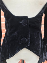 Load image into Gallery viewer, Vamp Coat