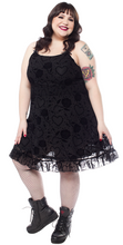 Load image into Gallery viewer, plus size black rose dress barbed wire