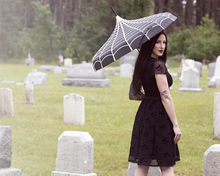 Load image into Gallery viewer, Spiderweb Pagoda Umbrella