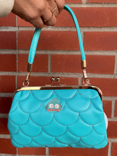 Load image into Gallery viewer, Hangyodon Quilted Kisslock 2-Way Shoulder Purse
