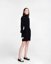 Load image into Gallery viewer, Black and Beige Soft Ballerina Petal Flats
