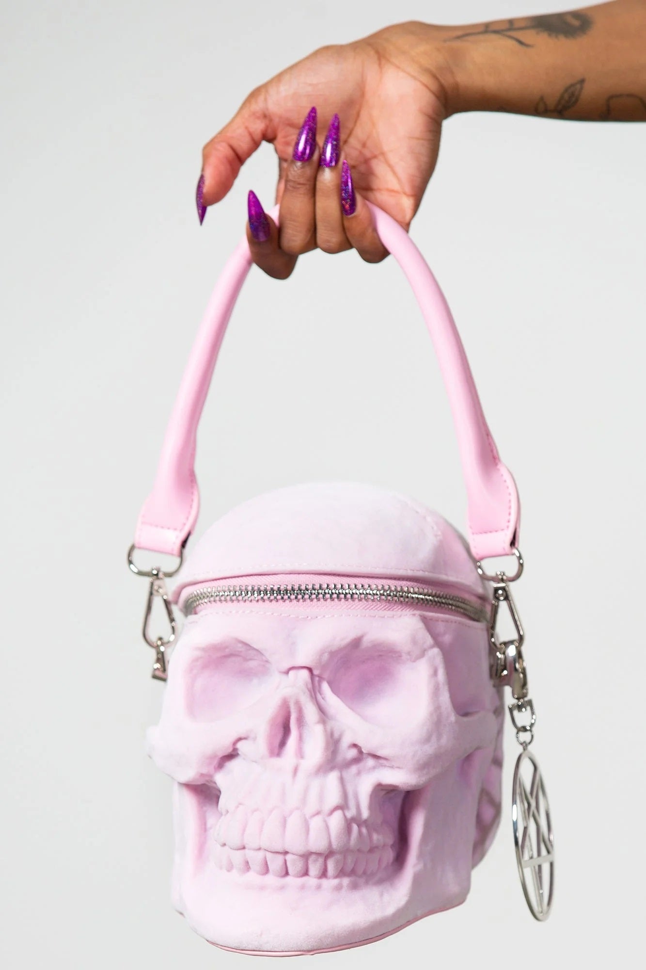 NWT Dolls Kill Pink and Blue Skull Coffin Bag Widow Coffin Weekender Bag - Pink – Dolls Kill main image 4