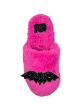 Load image into Gallery viewer, Kreepy Kozy Pink Bat Slippers
