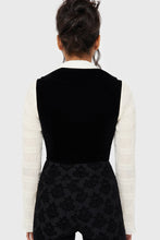 Load image into Gallery viewer, Erisande Waistcoat
