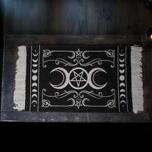 Load image into Gallery viewer, Triple Moon Woven Rug
