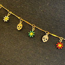Load image into Gallery viewer, Mini Skulls amd Flowers Waist Chain Belt
