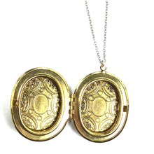 Load image into Gallery viewer, XL Oval Scorpion Locket Necklace
