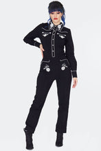 Load image into Gallery viewer, Western Florals Embroidered Top
