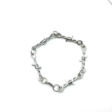 Load image into Gallery viewer, Punky Barbed Wire Chain Necklace
