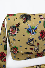 Load image into Gallery viewer, Tatto Vintage Art Messenger Bag
