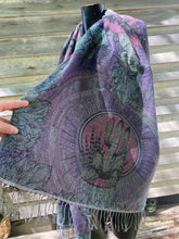 Load image into Gallery viewer, Crystal Cactus Pashmina
