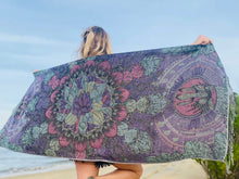 Load image into Gallery viewer, Crystal Cactus Pashmina
