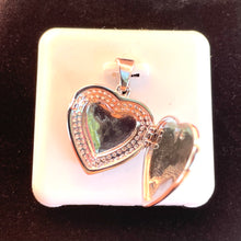 Load image into Gallery viewer, Bling Heart Locket Pendant
