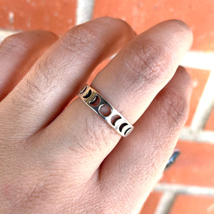 Moon Phase Band Ring