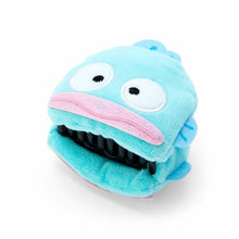 Load image into Gallery viewer, Hangyodon Plushie Crococile Hair Clip
