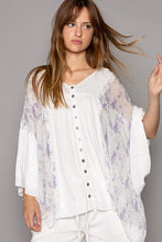 Load image into Gallery viewer, Lavender Flower Flowy Bell Sleeve Top
