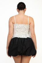 Load image into Gallery viewer, White Ruched Tie Crop Top
