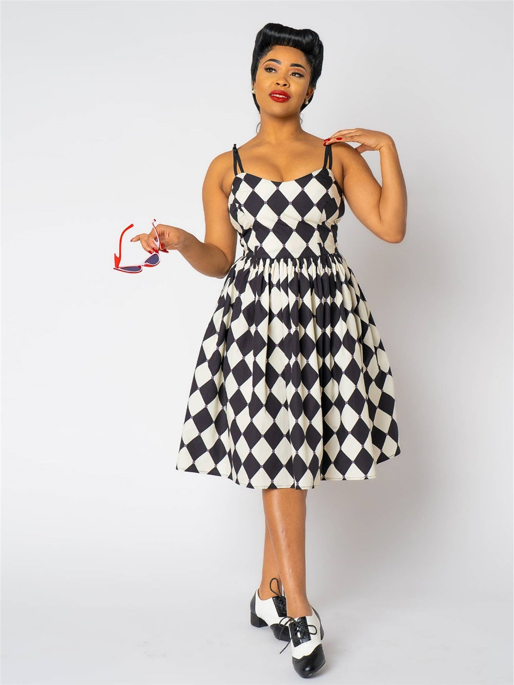 Jade Black and White Diamond Swing Dress – Pink House Boutique