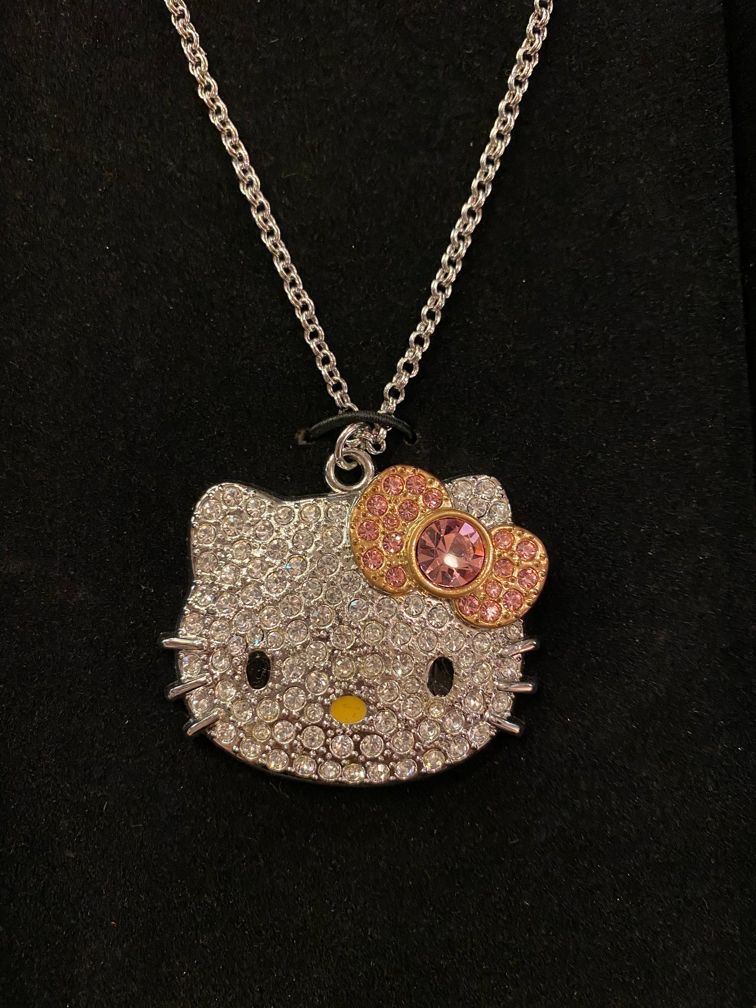 Sterling Silver 18in Hello Kitty Gemini Crystal Necklace QHK134-18