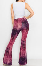 Load image into Gallery viewer, Pink Snake Print Bell Bottom Leggings
