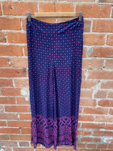 Load image into Gallery viewer, Navy and Pink Geometric Print Wide Leg Pants
