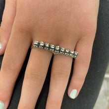 Load image into Gallery viewer, Baby Heads Knuckle Ring Silver Tone
